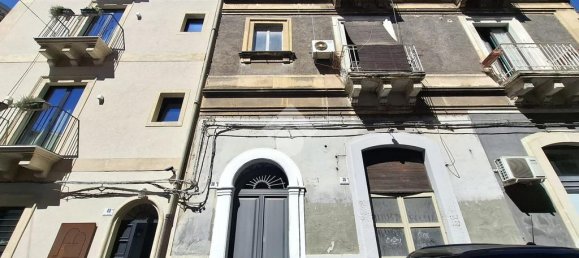 Apartamento T2 em Catania, Italy N.º 282185 2