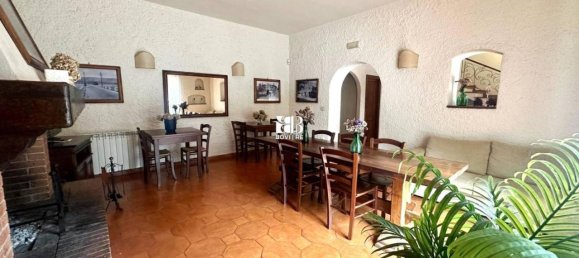 11 rooms House in Orbetello, Italy No. 29522 27