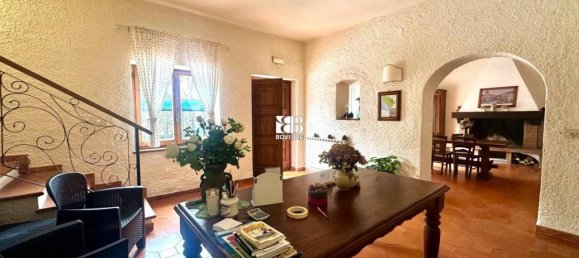 11 rooms House in Orbetello, Italy No. 29522 4