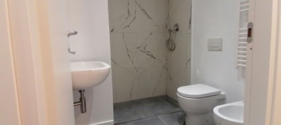 2-salle Appartement à Rome, Italy No. 206031 9