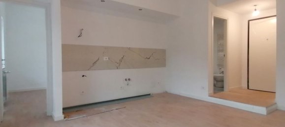 2-salle Appartement à Rome, Italy No. 206031 3