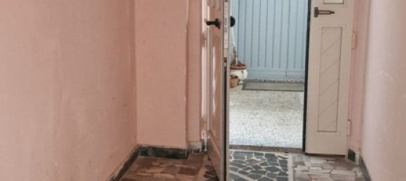 4-Zimmer Wohnung in Oristano, Italy, Nr. 256333 8