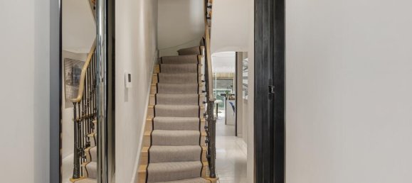 6 bedrooms Townhouse in Belgravia, United Kingdom No. 13058 4