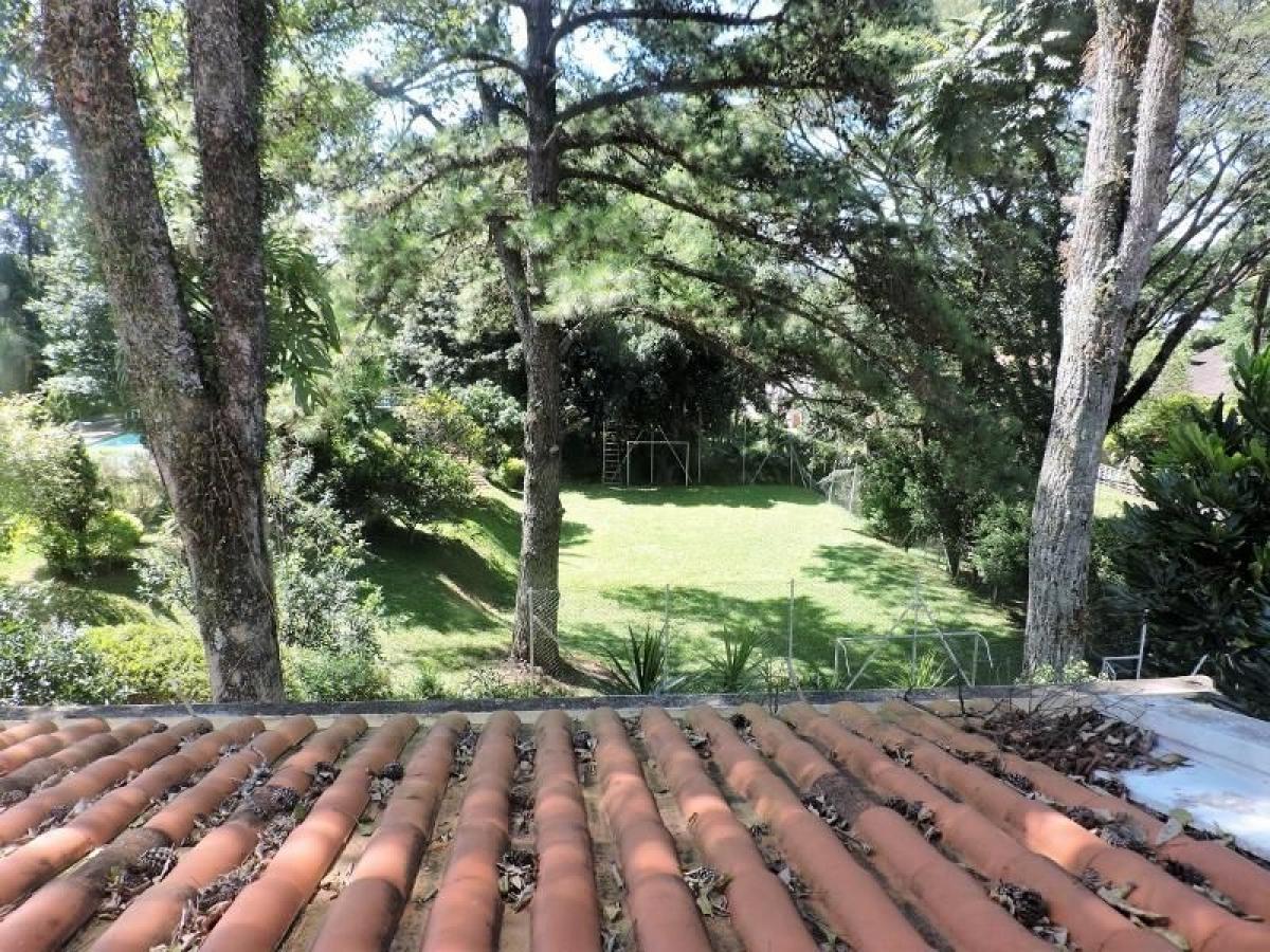 Casa de 4 dormitorios en Sao Paulo, Brazil No. 589675