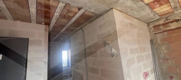 4-salle Appartement à Vico del Gargano, Italy No. 19187 5