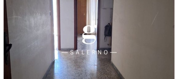 4 rooms Apartment in Salerno, Italy No. 56579 4