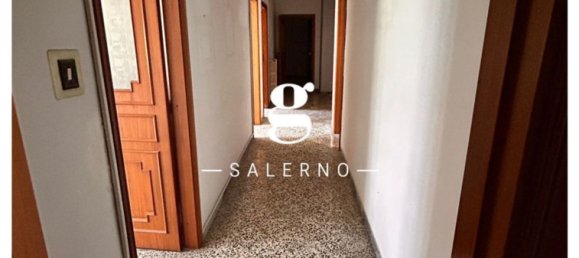 4 rooms Apartment in Salerno, Italy No. 56579 18
