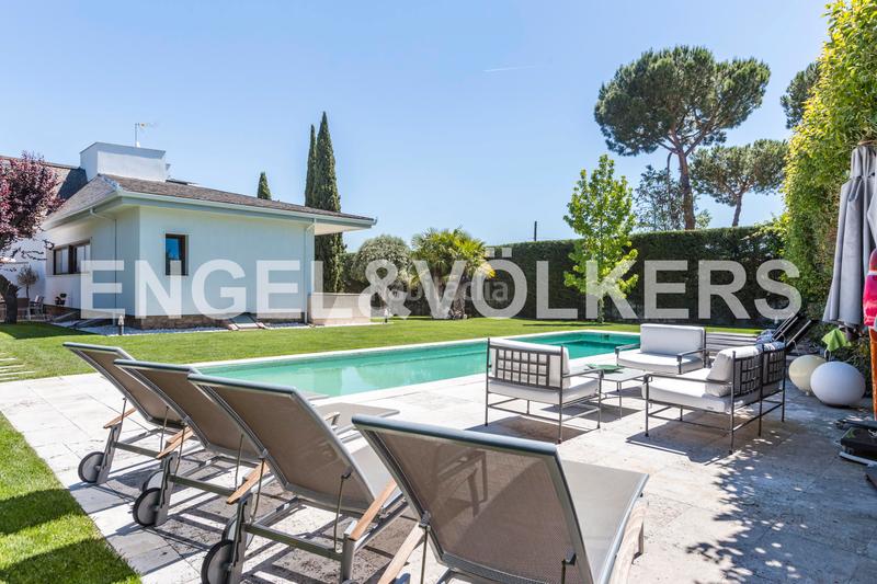 5 bedrooms House in Majadahonda, Spain No. 194750