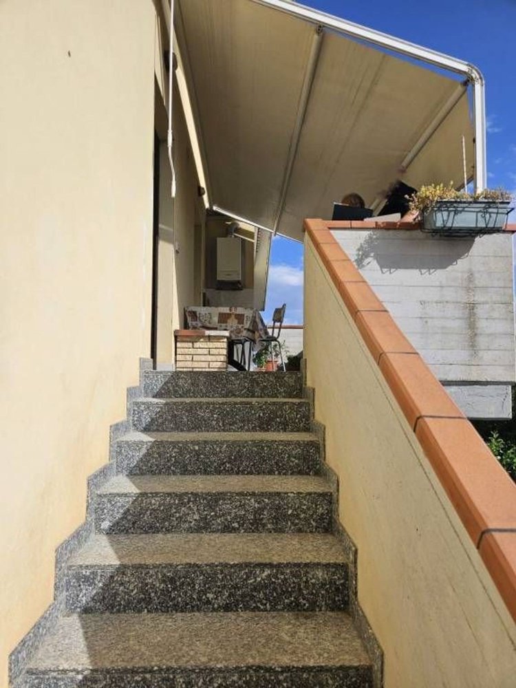 Apartamento de 3 habitaciónes en Silvi, Italy No. 94940