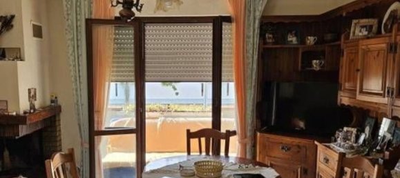Apartamento de 3 habitaciónes en Silvi, Italy No. 94940 13