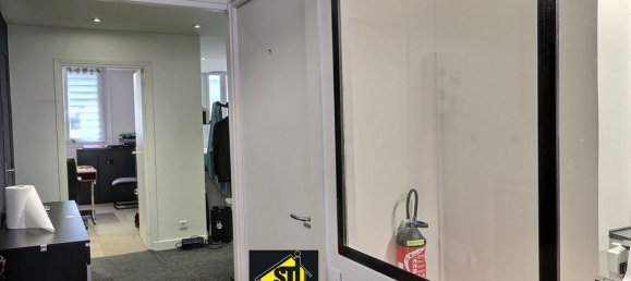 85m² Office in Paris, France No. 172090 3