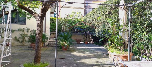 13 bedrooms House in Florence, Italy No. 379049 23