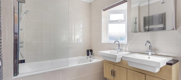 4 bedrooms House in Ashford, United Kingdom No. 8559 18