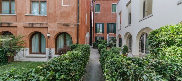 Apartamento de 5 dormitorios en Venice, Italy No. 345087 18