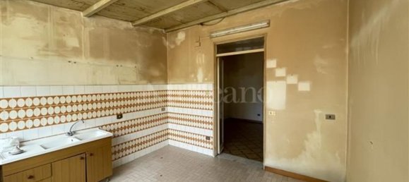 3 rooms Apartment in Palermo, Italy No. 263450 13