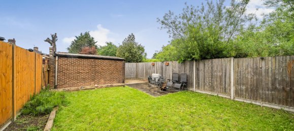 2 bedrooms House in Wembley, United Kingdom No. 12227 2