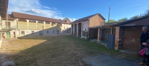 30غرفة منزل في Isola d'Asti, Italy رقم 79416 49