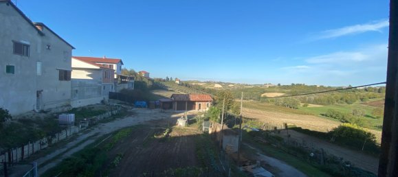 30غرفة منزل في Isola d'Asti, Italy رقم 79416 38