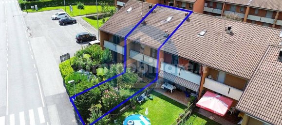 2 bedrooms Villa in Darfo Boario Terme, Italy No. 260206 4