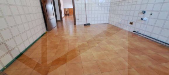 5-salle Appartement à Vasto, Italy No. 27557 15