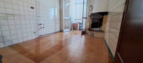 5-salle Appartement à Vasto, Italy No. 27557 13