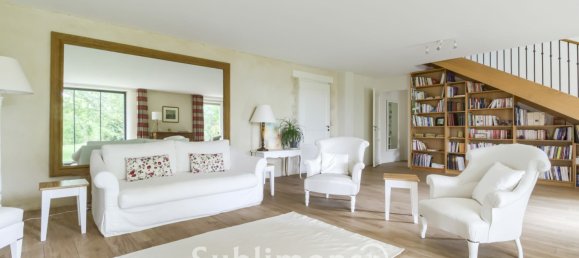 5 bedrooms House in Sulniac, France No. 301276 7