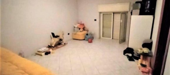 3 rooms Apartment in Maddaloni, Italy No. 145464 8