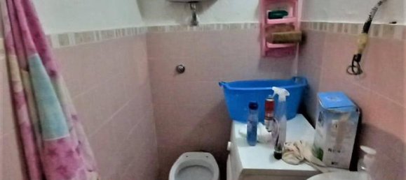 3 rooms Apartment in Maddaloni, Italy No. 145464 3