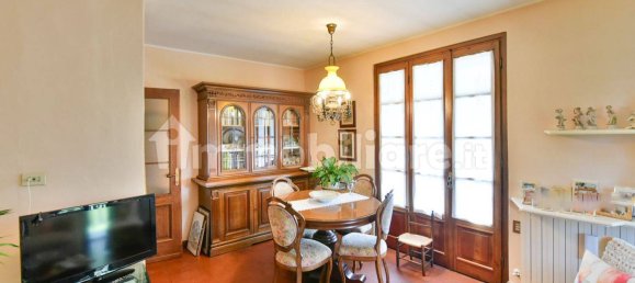 Apartamento de 5 dormitorios en Erba, Italy No. 288823 9