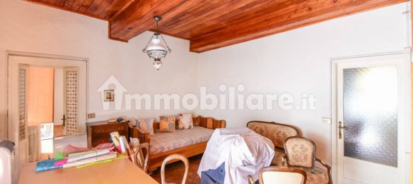 Apartamento de 5 dormitorios en Erba, Italy No. 288823 24