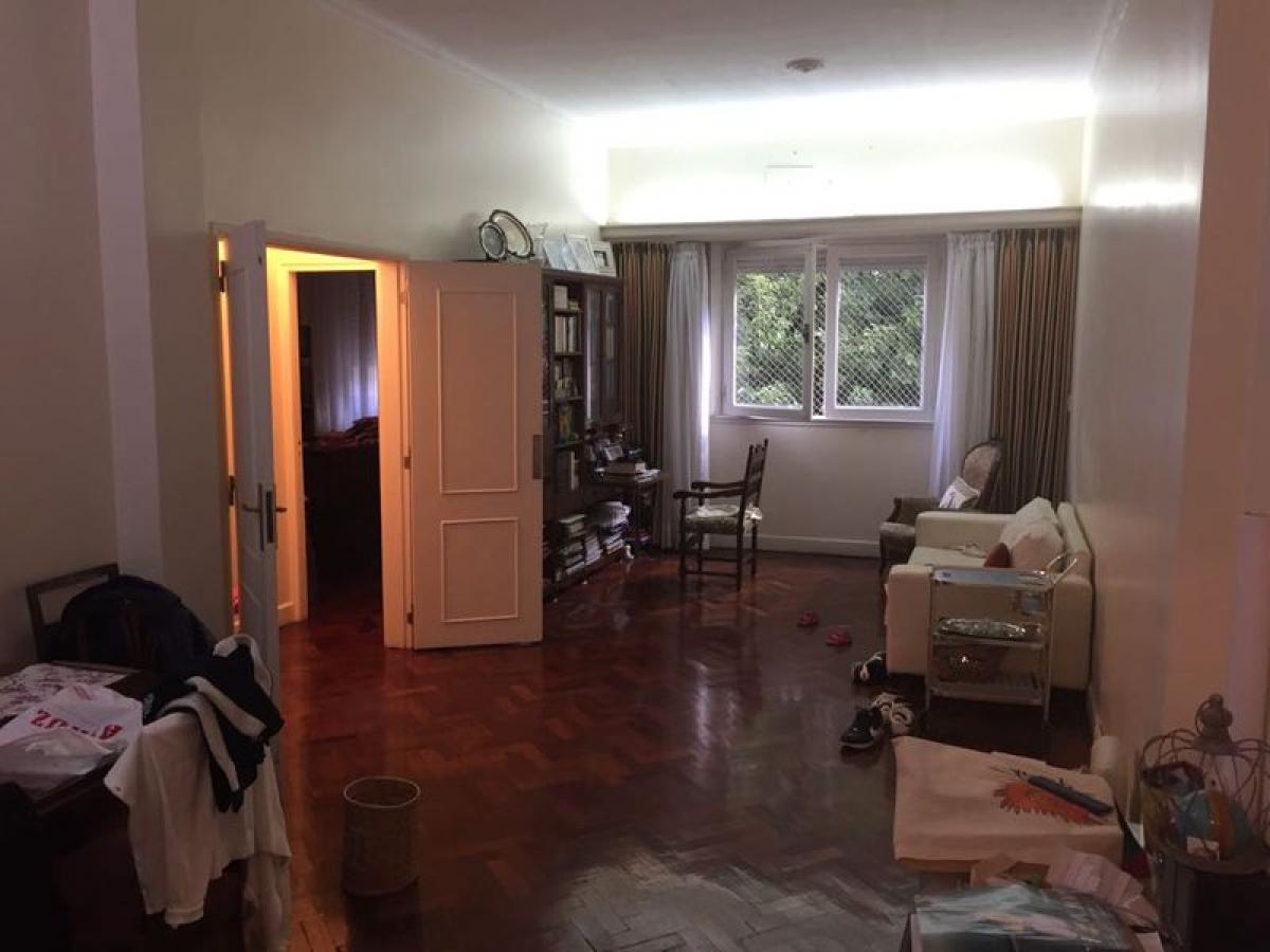 Apartamento de 2 dormitorios en Buenos Aires, Argentina No. 75142