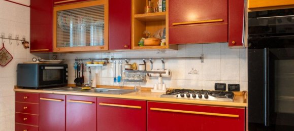 Apartamento de 4 dormitorios en Forlì, Italy No. 328601 7