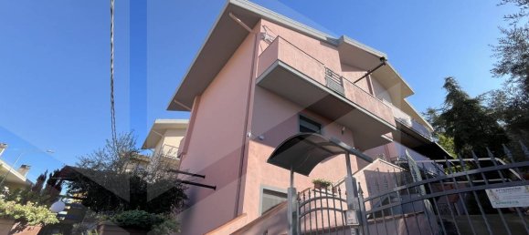 7-salle Appartement à Cappelle sul Tavo, Italy No. 20299 7