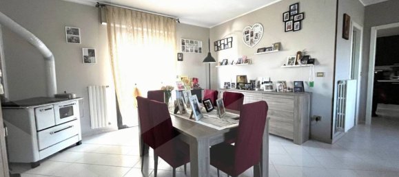 7-salle Appartement à Cappelle sul Tavo, Italy No. 20299 15