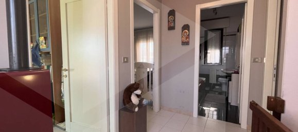 7-salle Appartement à Cappelle sul Tavo, Italy No. 20299 22