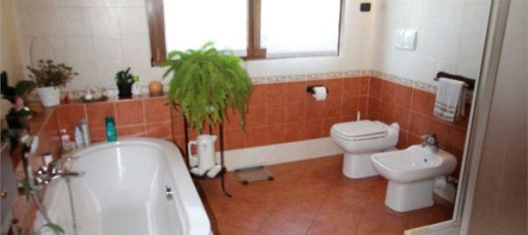 9غرفة فيلا في Almenno San Salvatore, Italy رقم 295723 42