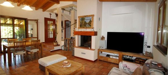 9غرفة فيلا في Almenno San Salvatore, Italy رقم 295723 12