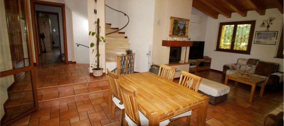 9غرفة فيلا في Almenno San Salvatore, Italy رقم 295723 13