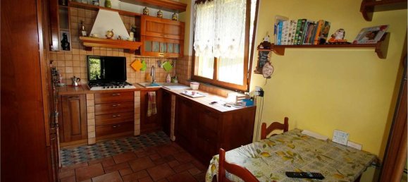 9غرفة فيلا في Almenno San Salvatore, Italy رقم 295723 10