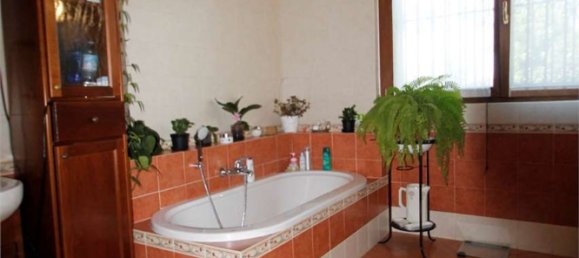 9غرفة فيلا في Almenno San Salvatore, Italy رقم 295723 41