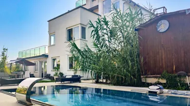 6 rooms Villa in Krumpendorf am Worthersee, Austria No. 255378