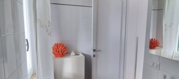 Apartamento de 4 divisões em Latina, Italy N.º 91698 26