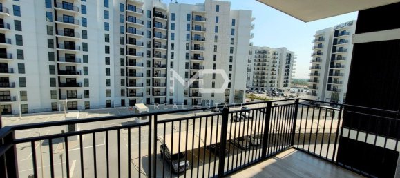 Apartamento de 3 dormitorios en Yas Island, UAE No. 42971 2