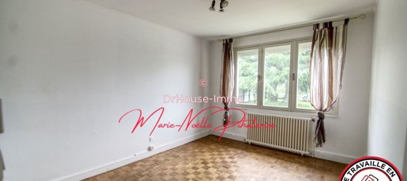 3 bedrooms House in Saint-Medard-en-Jalles, France No. 335495 10