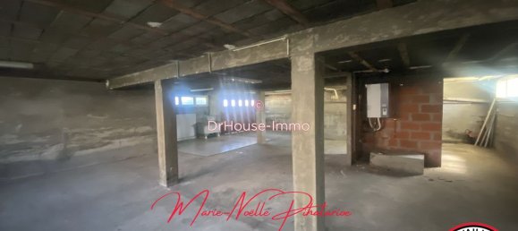 3 bedrooms House in Saint-Medard-en-Jalles, France No. 335495 7