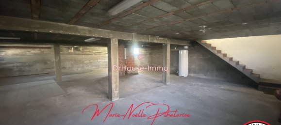 3 bedrooms House in Saint-Medard-en-Jalles, France No. 335495 6