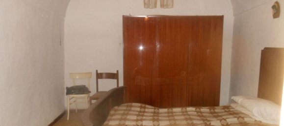 6 rooms Duplex in Isolabona, Italy No. 153422 4