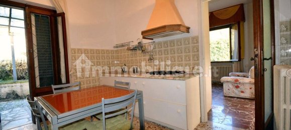 2 bedrooms Villa in Lucca, Italy No. 85160 5