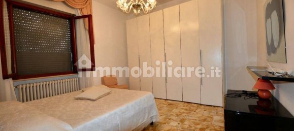 2 bedrooms Villa in Lucca, Italy No. 85160 13