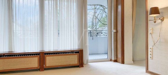 Квартира с 2 спальнями в Аугсбург, Германия № 25403 3